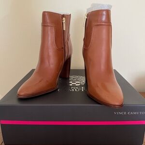 VINCE CAMUTO Epandra bootie golden walnut tan -6.5-NIB! $169